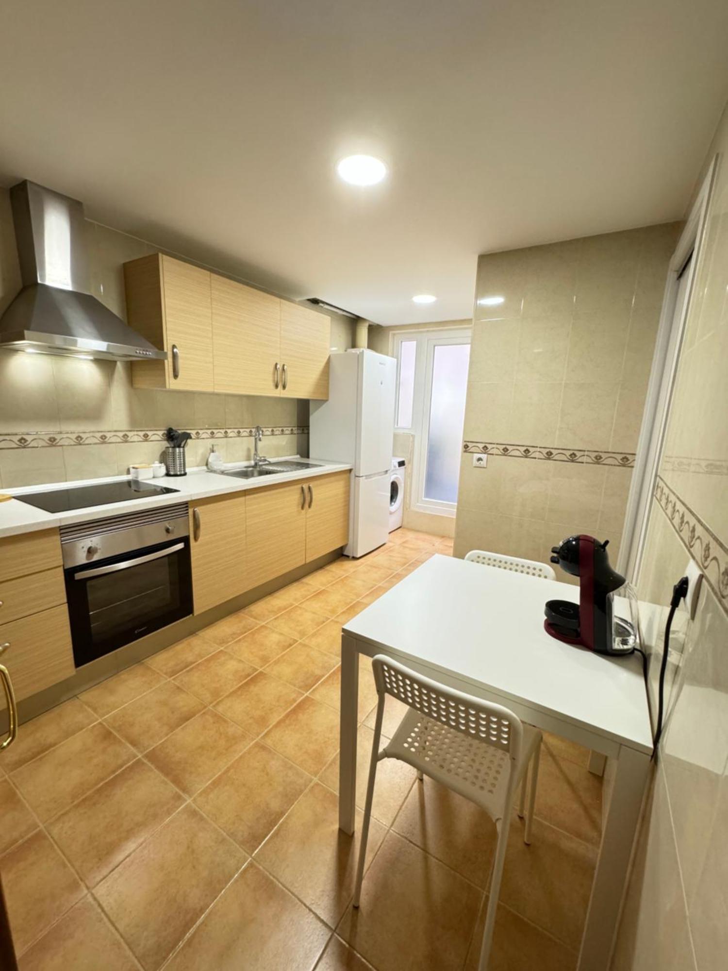 Estacion Del Mar Apartment Malaga Exterior photo